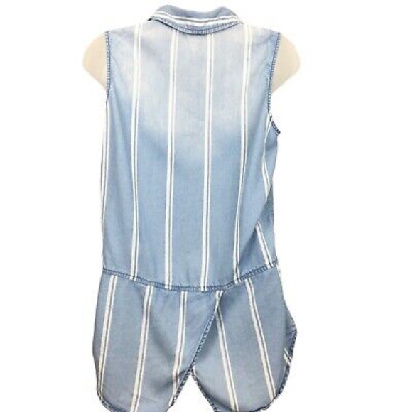 ANTHROPOLOGIE BeachLunchLounge Stripe Ombre Sleeveless Chambray Peplum Top EUC - Picture 2 of 9